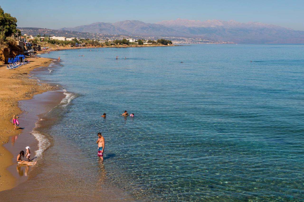 Alkionis Beach Hotel Apartments Sfáka エクステリア 写真