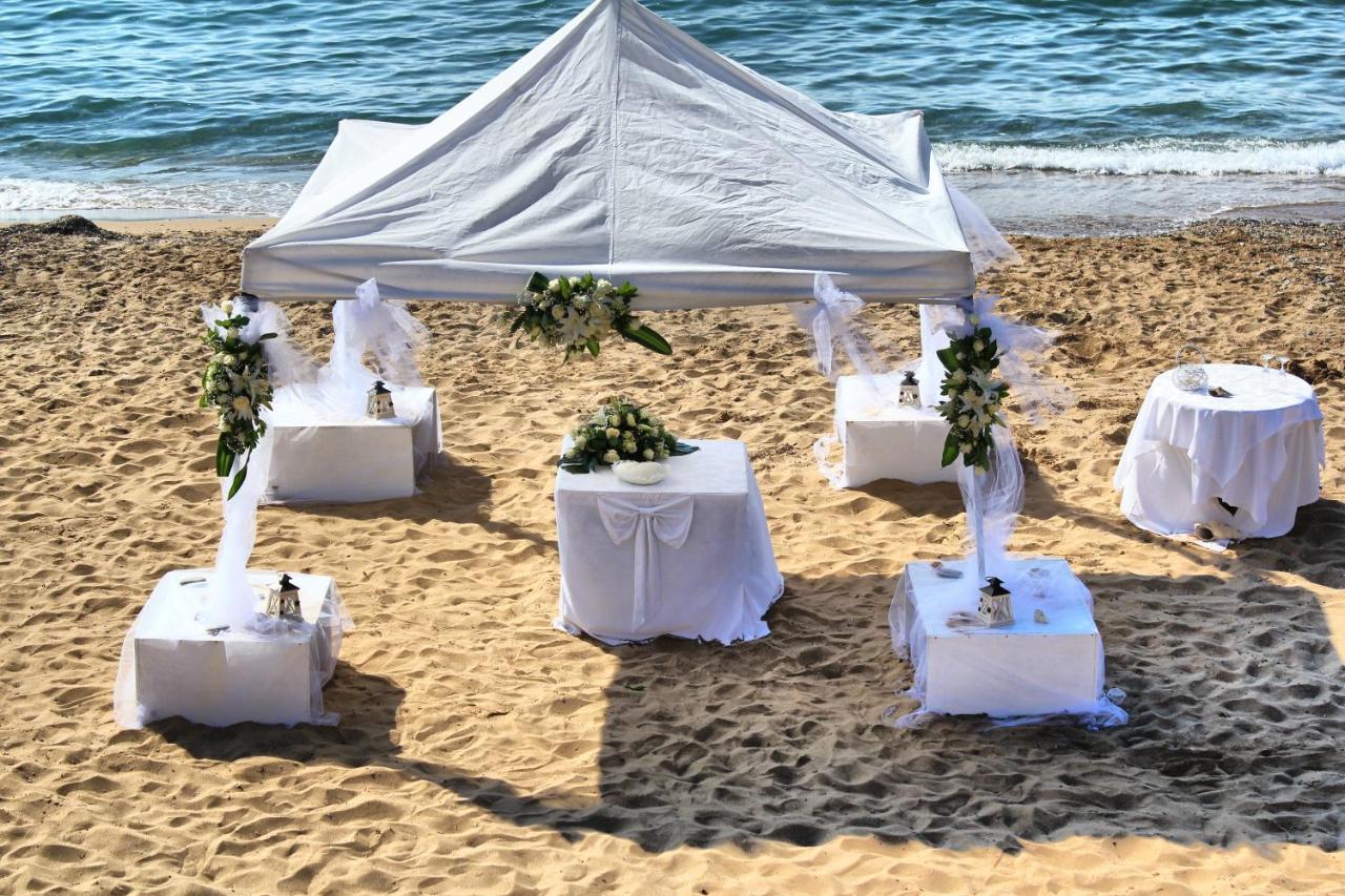Alkionis Beach Hotel Apartments Sfáka エクステリア 写真