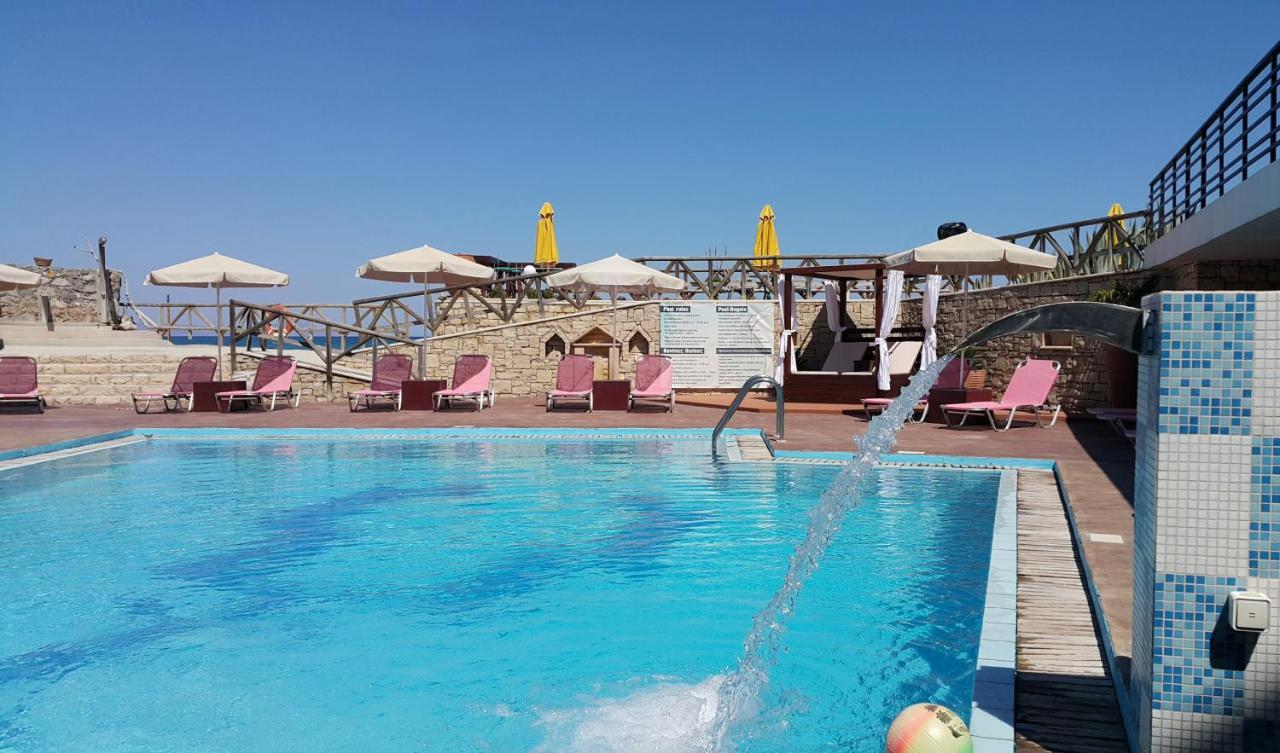 Alkionis Beach Hotel Apartments Sfáka エクステリア 写真